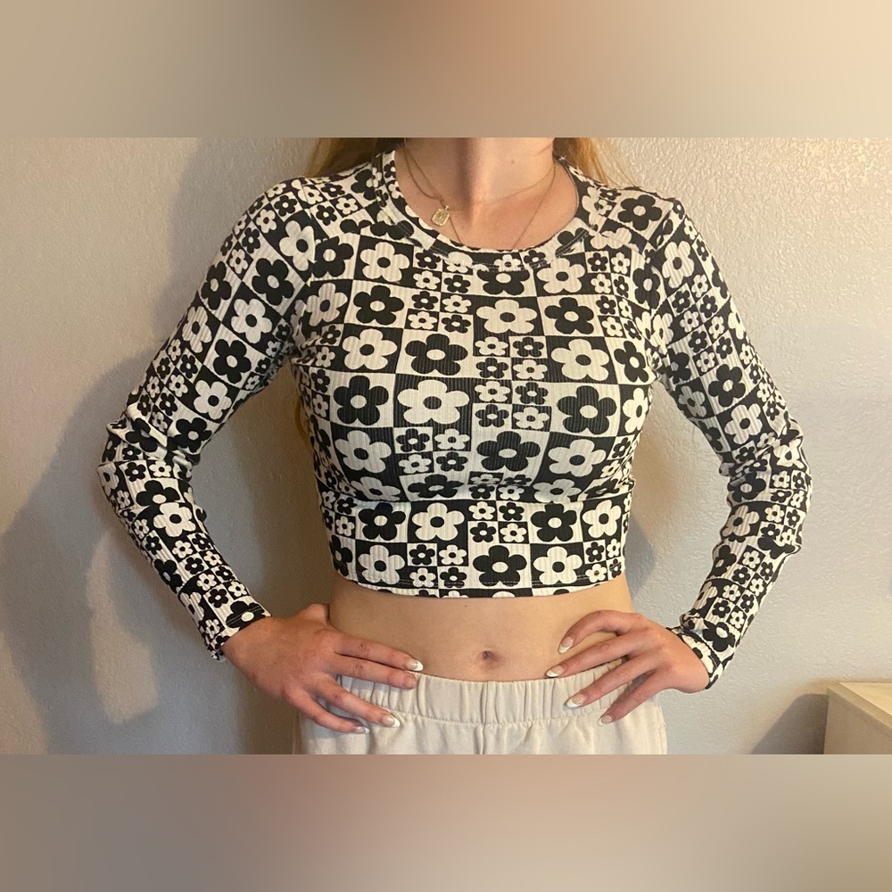 Funky and fun juniors crop top